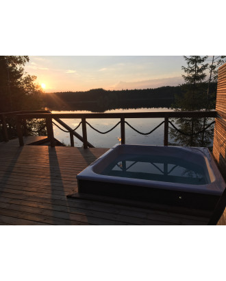 WHIRLPOOL MIT EXTERNEM OFEN 1650L BADEWANNEN UND POOLS